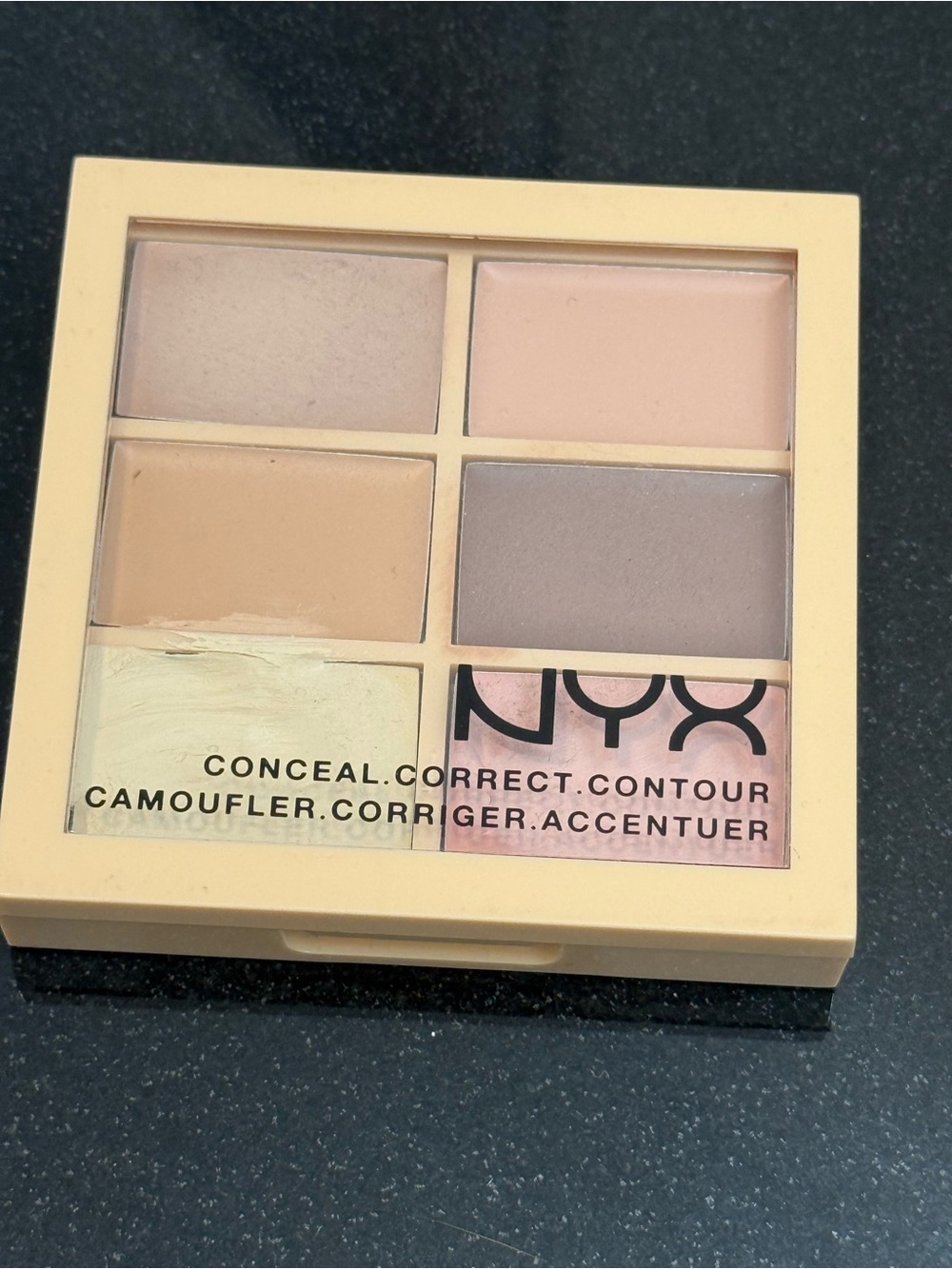 NYX Conceal Correct Contour Palette - Pink, Beige, Cream, Mauve